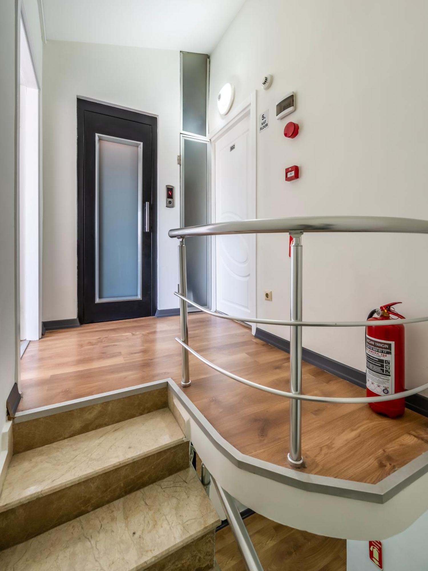 Taksim Trust Hotel Istanbul Ngoại thất bức ảnh