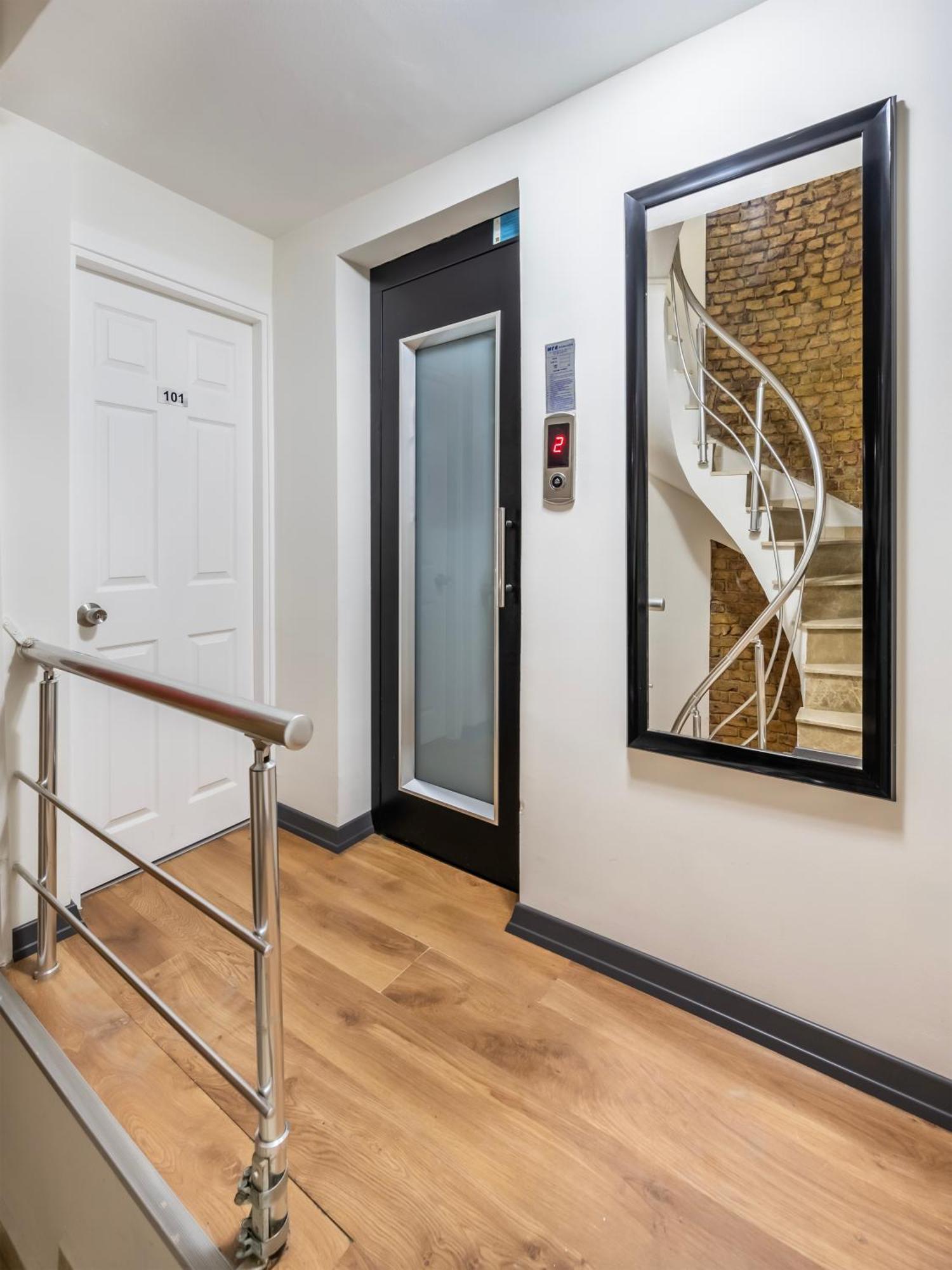 Taksim Trust Hotel Istanbul Ngoại thất bức ảnh