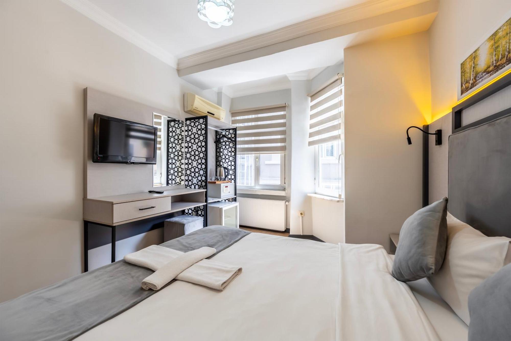 Taksim Trust Hotel Istanbul Ngoại thất bức ảnh